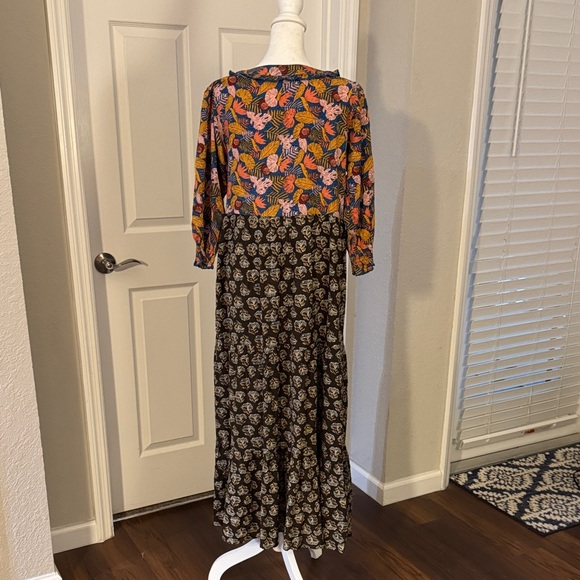 Natural Life Floral Patterned Maxi Dress - Picture 7 of 11